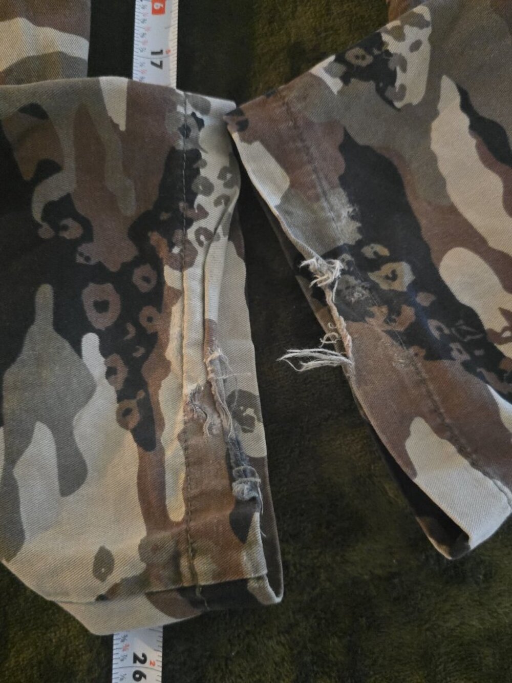 Volcom March Cargo Pants Camo Mens Size 33 Relaxed Straight Cotton - Picture 9 of 9